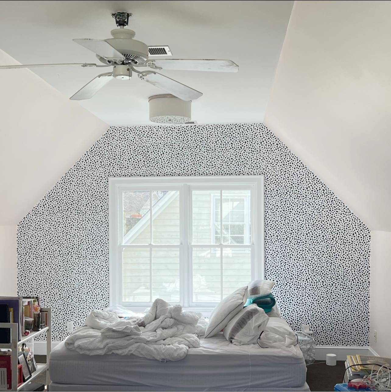 Accent & Wallpaper Walls by Vasquez Painting